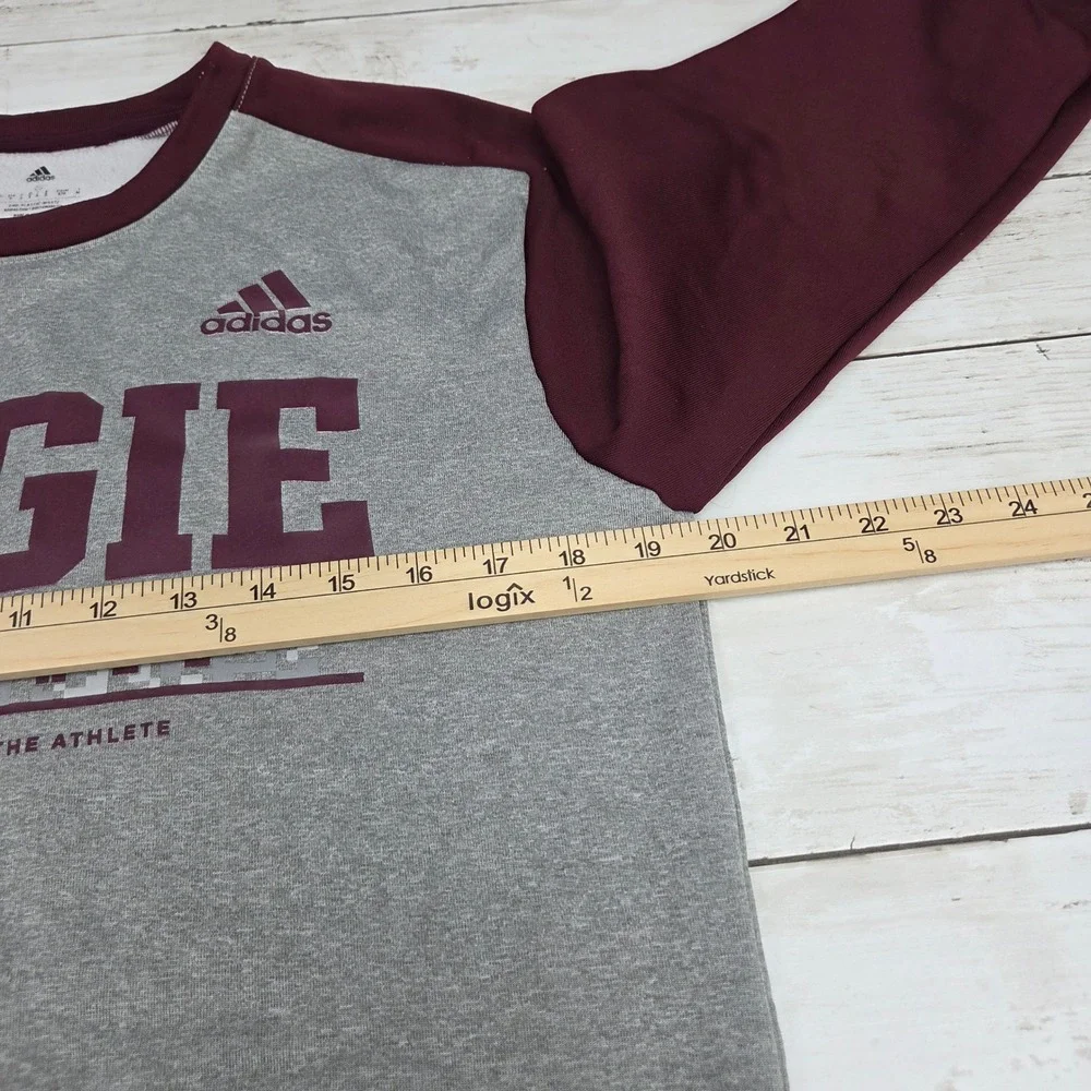 Adidas Sweatshirt Mens Small Grey Maroon Aggie Football‎ HI3139 Raglan Fleece